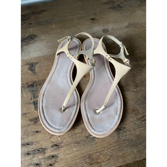 BRIAN ATWOOD Patent Trim Thong Sandals - Size 8.5 - Picture 2 of 6